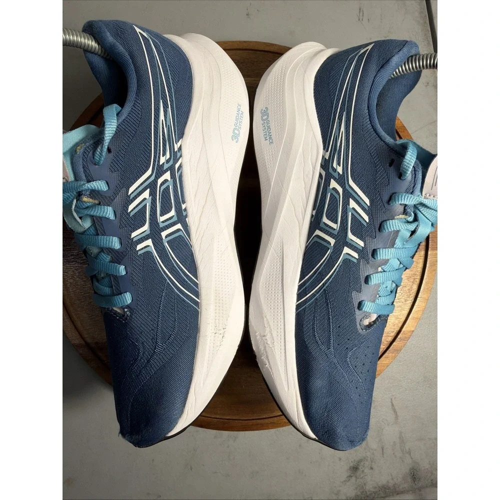 Asics gt 2000